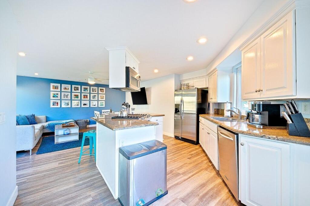 Stunning South Mission Home With Private Rooftop & Ocean Views! San Diego Exterior photo